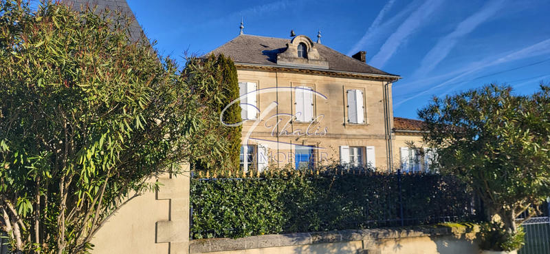 Maison ancienne - 260 m² - 10 pièces