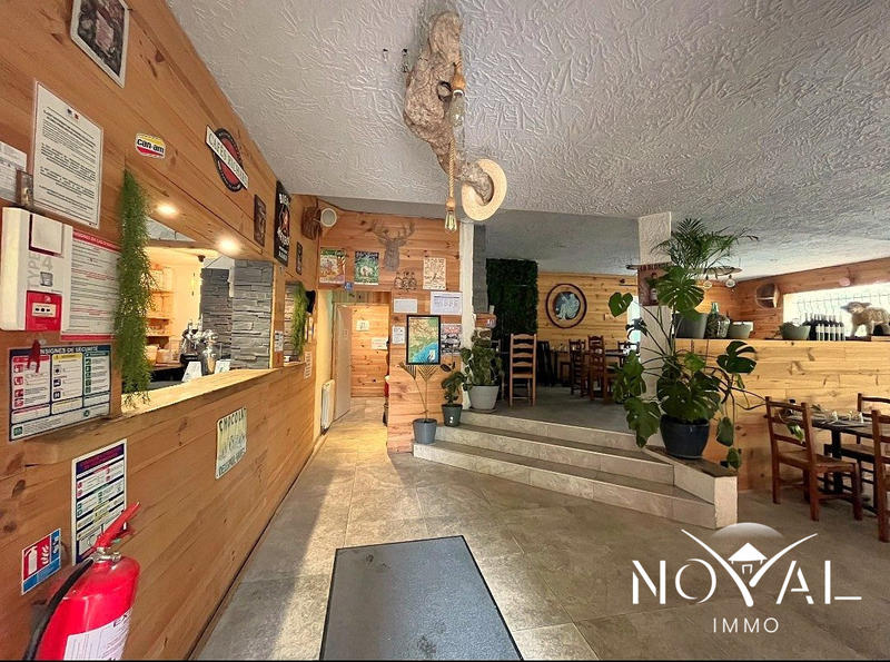 Local commercial - 226 m²