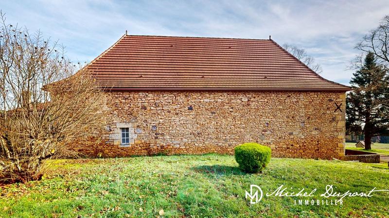 Maison - 196 m² - 8 pièces