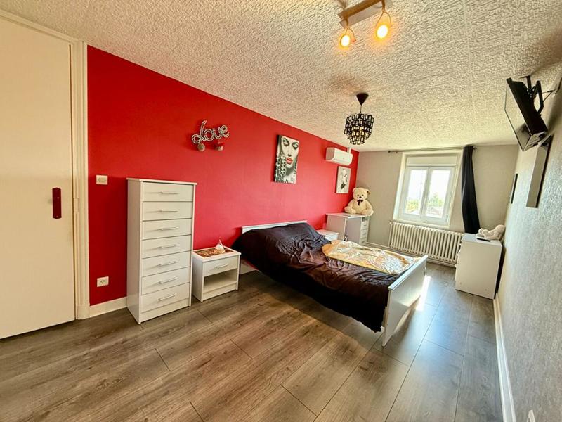 Maison - 188 m² - 6 pièces