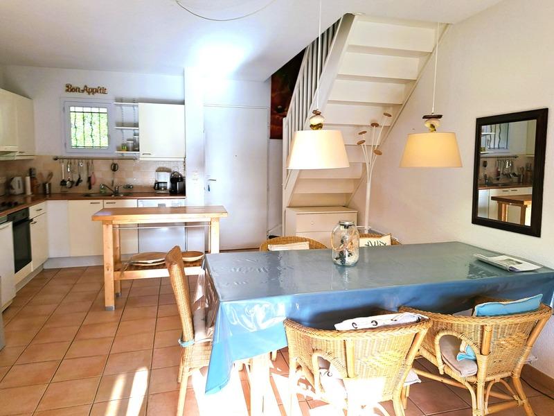 Maison - 99 m² - 5 pièces
