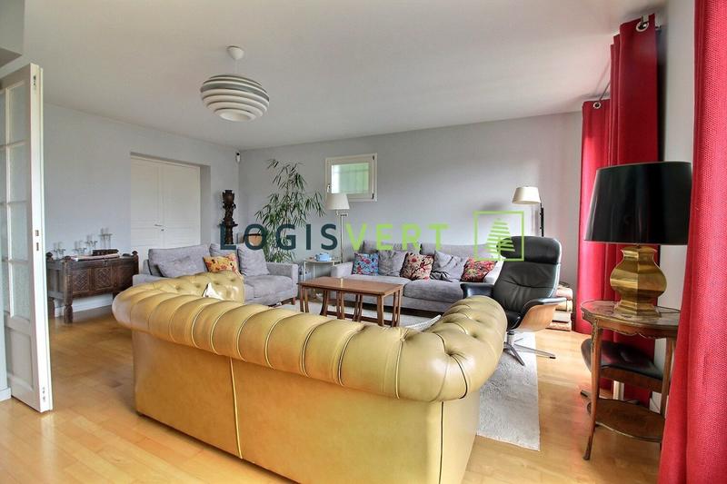 Maison - 175 m² - 8 pièces