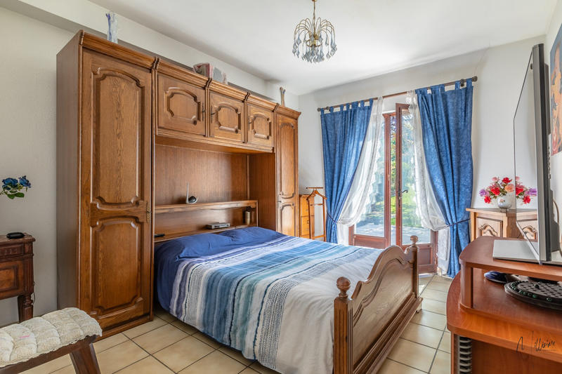 Maison - 136 m² - 7 pièces