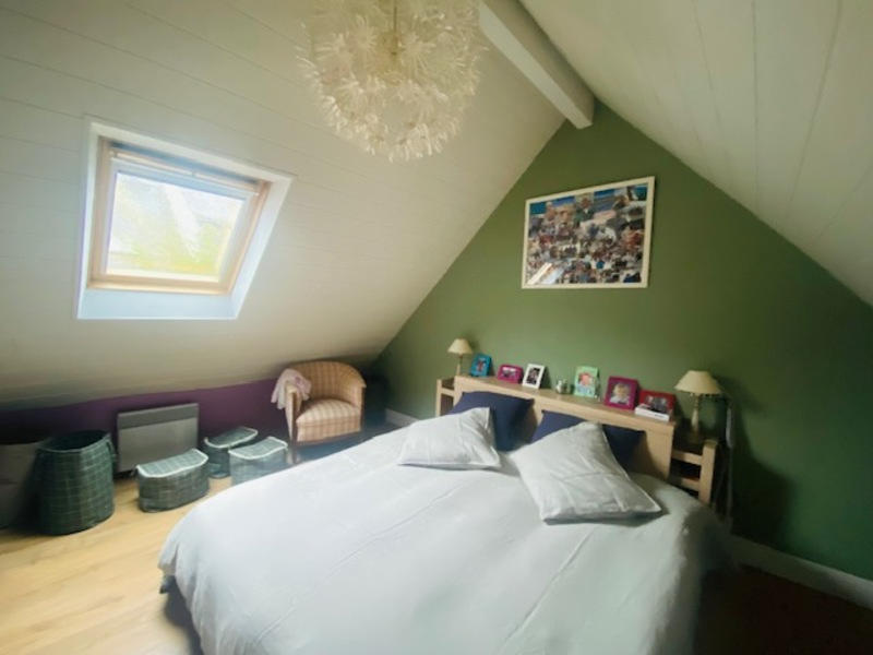 Maison - 181 m² - 7 pièces