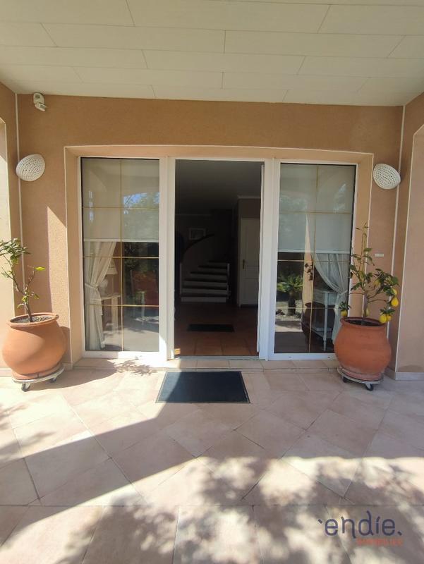 Maison - 142 m² - 4 pièces