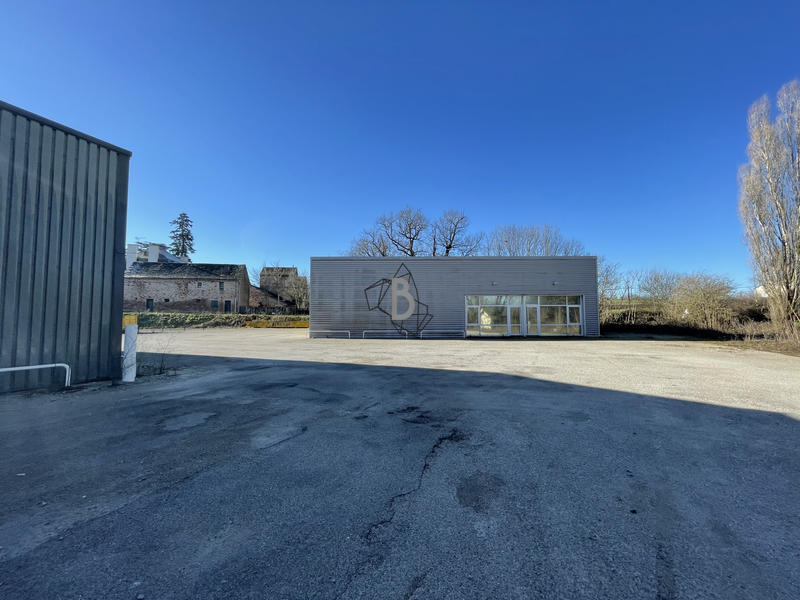 Local commercial - 580 m²