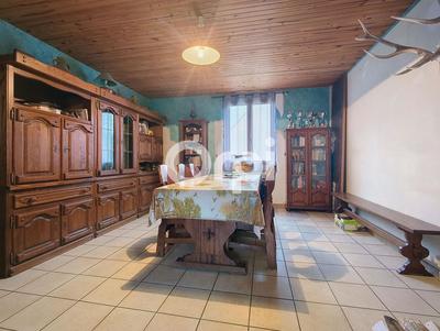 Maison - 101 m² - 5 pièces