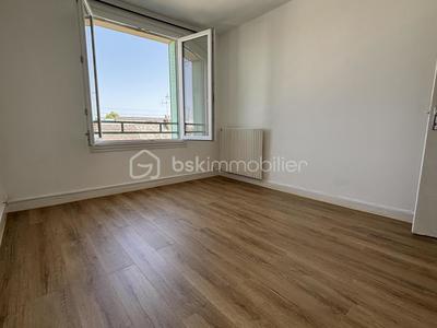 Appartement - 57 m² - 3 pièces