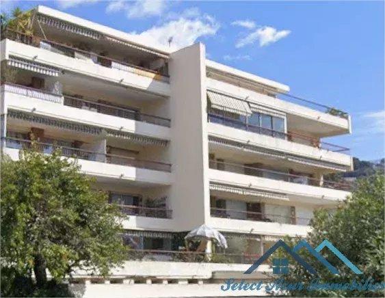 Appartement - 125 m² - 4 pièces