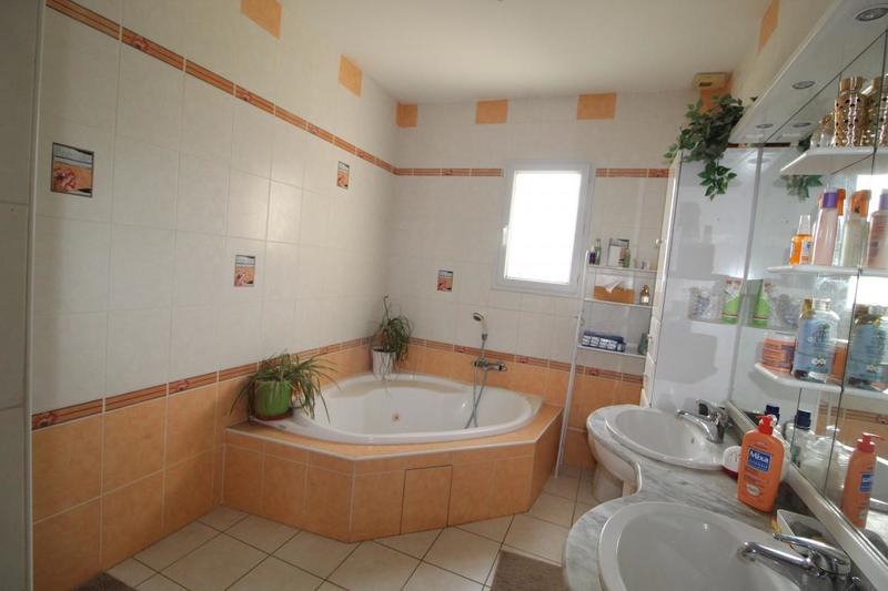 Maison - 135 m² - 5 pièces