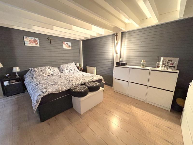 Appartement - 77 m² - 77 pièces