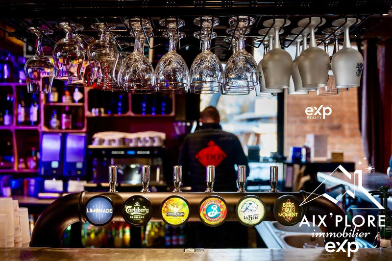 Fonds de commerce - 446 m²