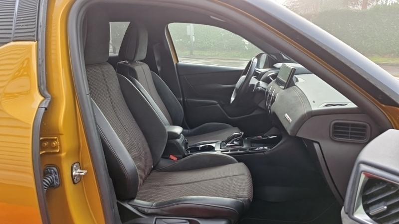 Ds Ds 3 Crossback PureTech 130 Auto Performance Line