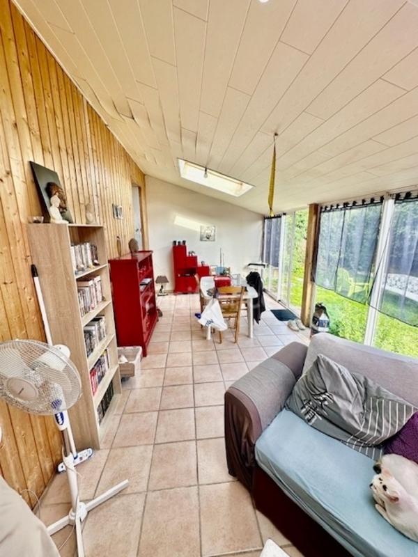 Immeuble - 141 m² - 7 pièces