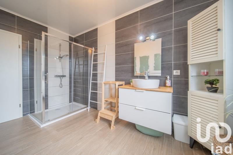 Maison - 165 m² - 7 pièces