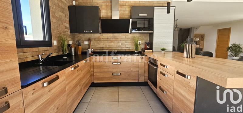 Maison - 148 m² - 6 pièces