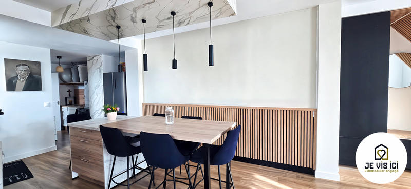 Maison - 98 m² - 5 pièces