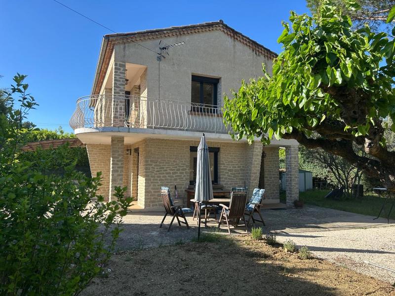 Villa - 120 m² - 6 pièces