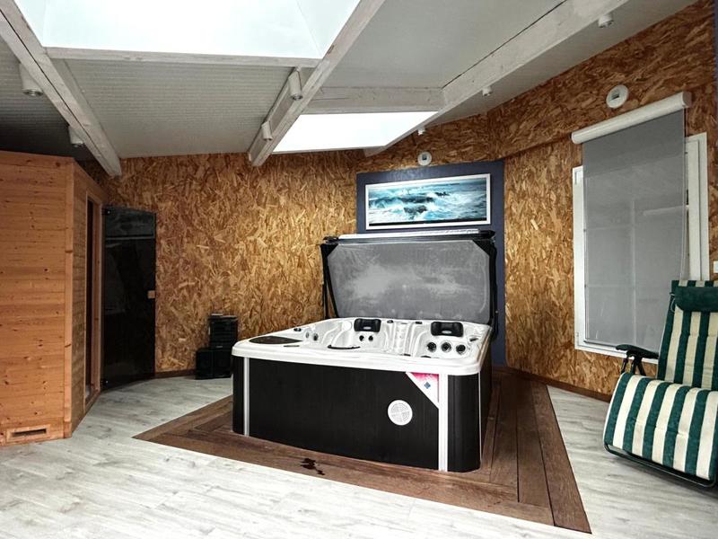 Maison - 154 m² - 5 pièces