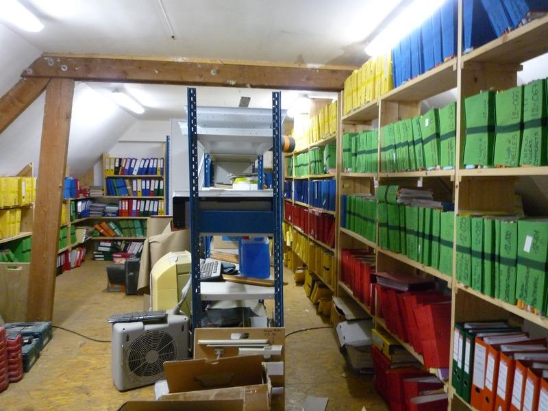 Bureau - 1 230 m² - 14 pièces