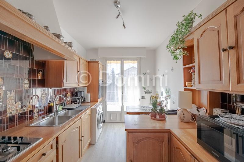 Appartement - 77 m² - 3 pièces