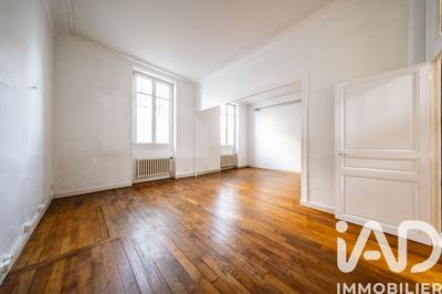 Appartement - 97 m² - 5 pièces