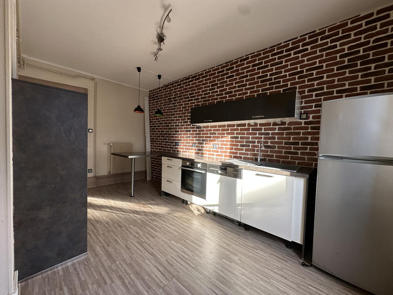 Appartement - 79 m² - 4 pièces