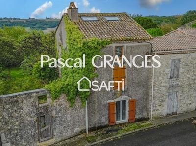 Maison - 90 m² - 1 pièce