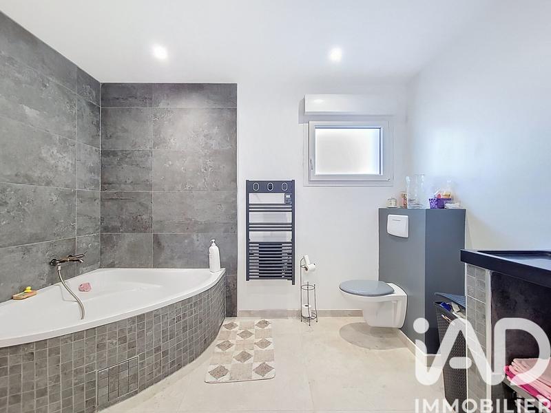 Maison - 109 m² - 5 pièces