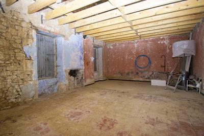 Maison traditionnelle - 356 m² - 4 pièces