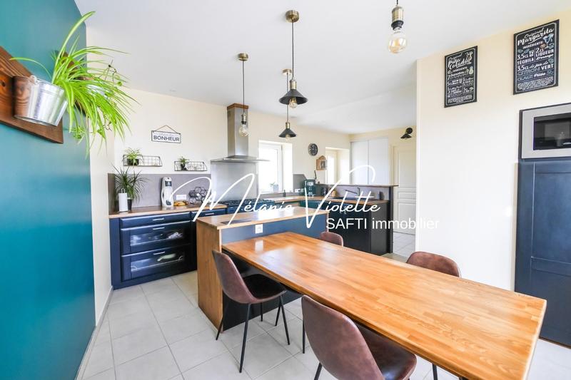 Maison de maîtres - 170 m² - 8 pièces