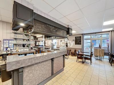 Fonds de commerce - Bureau - 85 m²