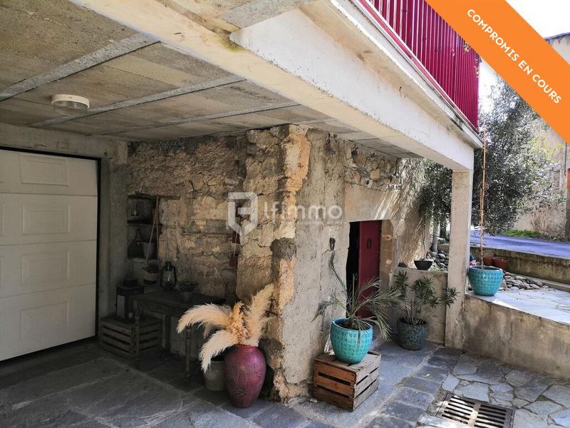 Maison de bourg - 96 m² - 5 pièces