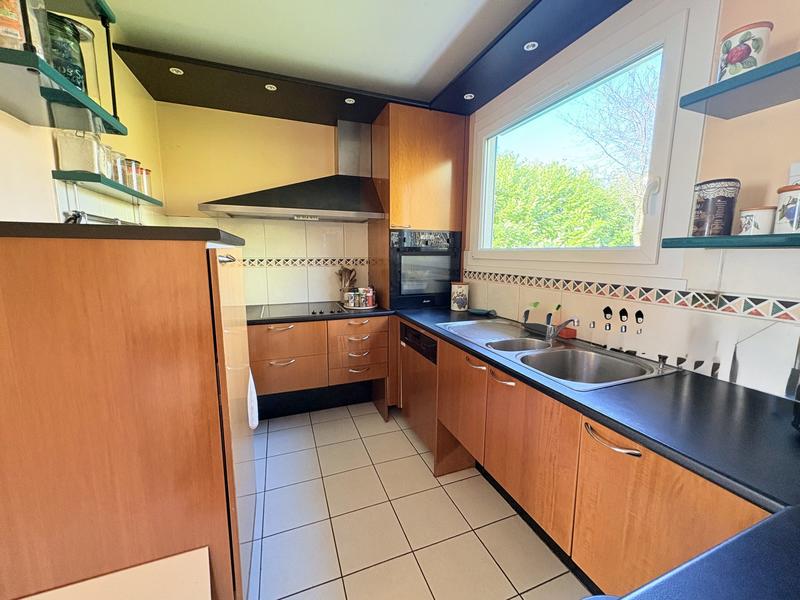 Maison traditionnelle - 84 m² - 4 pièces