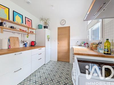 Maison - 94 m² - 5 pièces