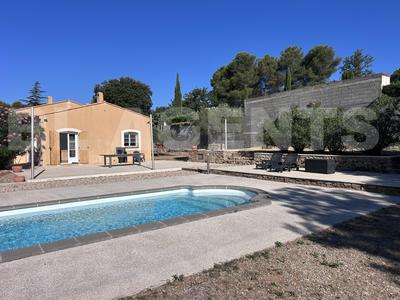 Maison traditionnelle - 150 m² - 5 pièces