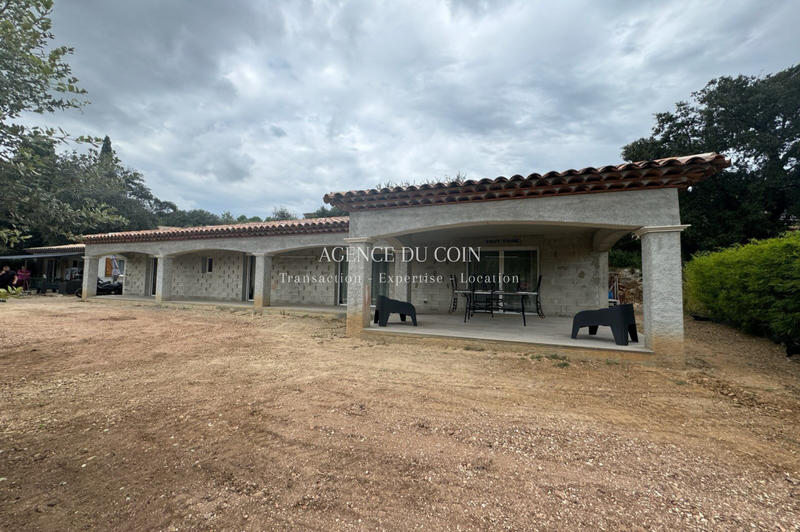 Maison contemporaine - 163 m² - 4 pièces