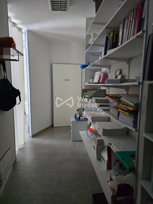 Local commercial - 62 m² - 2 pièces