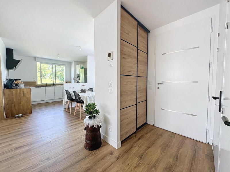 Maison - 83 m² - 4 pièces