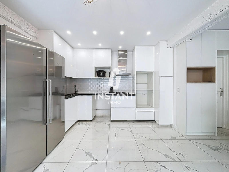 Maison - 96 m² - 5 pièces