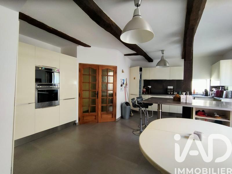 Maison - 160 m² - 9 pièces