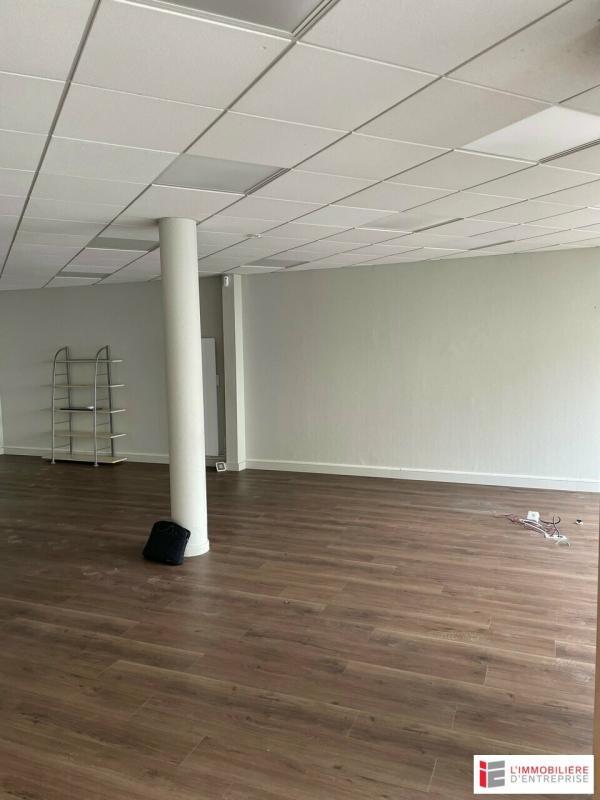 Local commercial - 167 m²