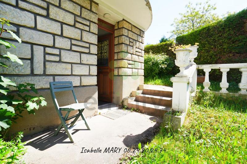 Maison - 179 m² - 5 pièces