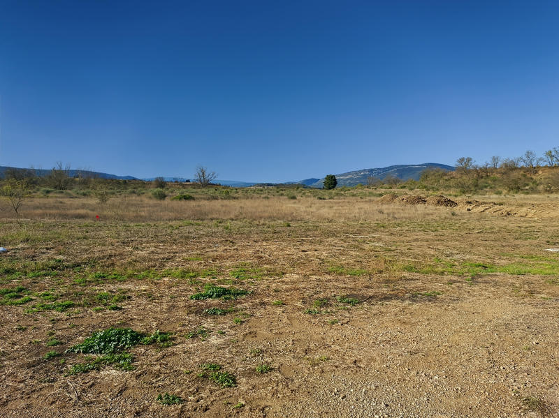 Terrain - 808 m²