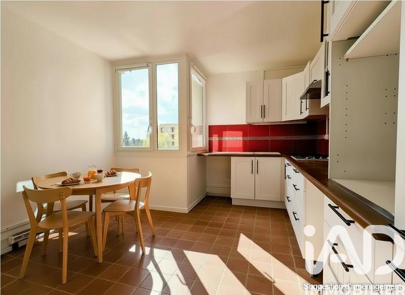 Appartement - 96 m² - 5 pièces