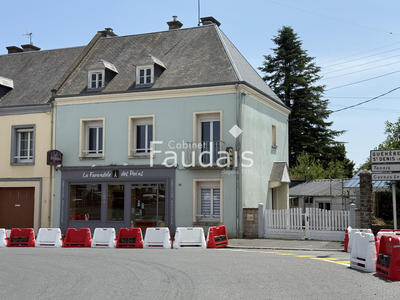 Immeuble - 140 m² - 3 pièces