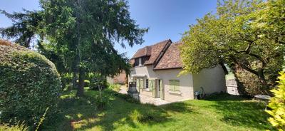 Maison - 110 m² - 6 pièces