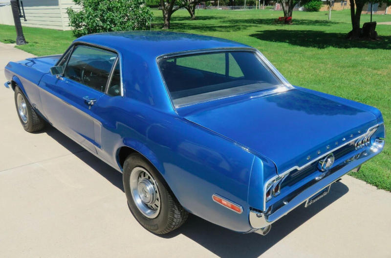 Ford Mustang Coupé V8