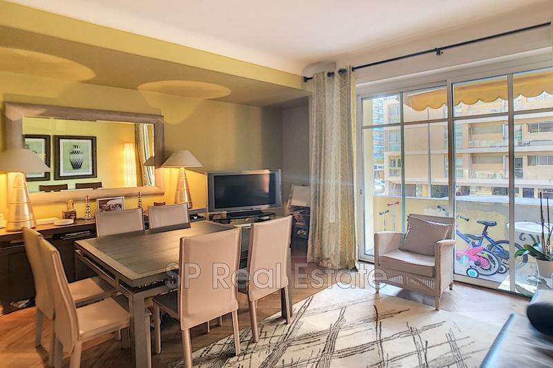 Appartement - 77 m² - 3 pièces