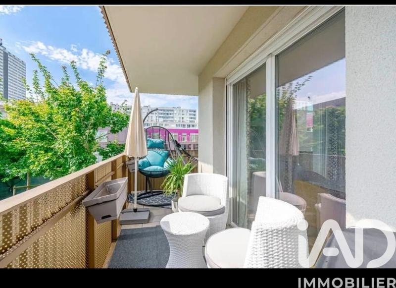 Appartement - 65 m² - 3 pièces